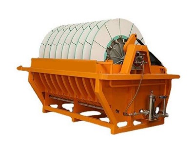 Analyse van de relatie tussen filtratie-efficiëntie en filtratiesnelheid in vacuümkeramische filters